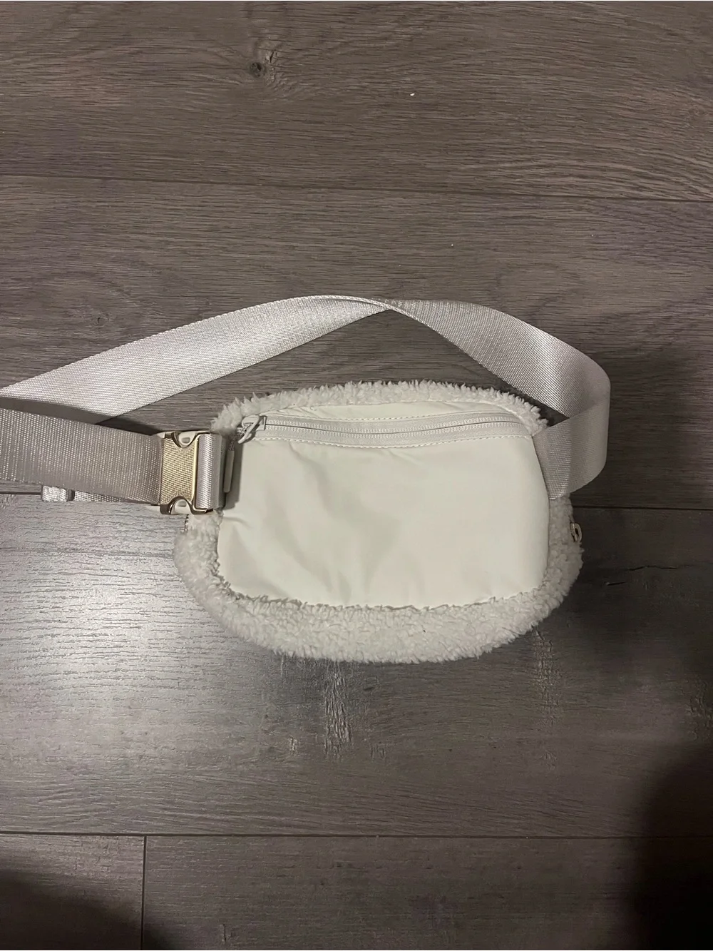lululemon sherpa belt bag